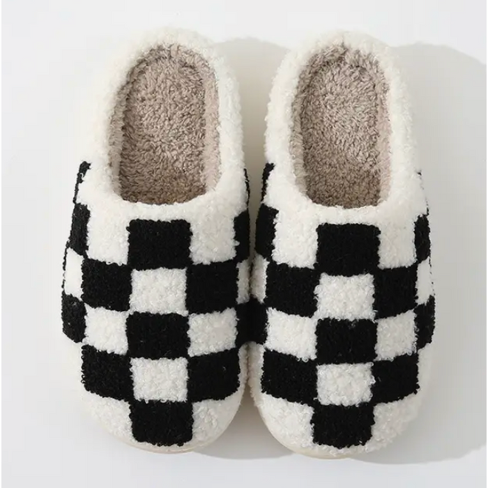 Black/White Checked Knit Fluffy Slippers