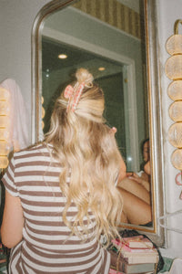 GIRLHOOD OVERSIZED CLAWS