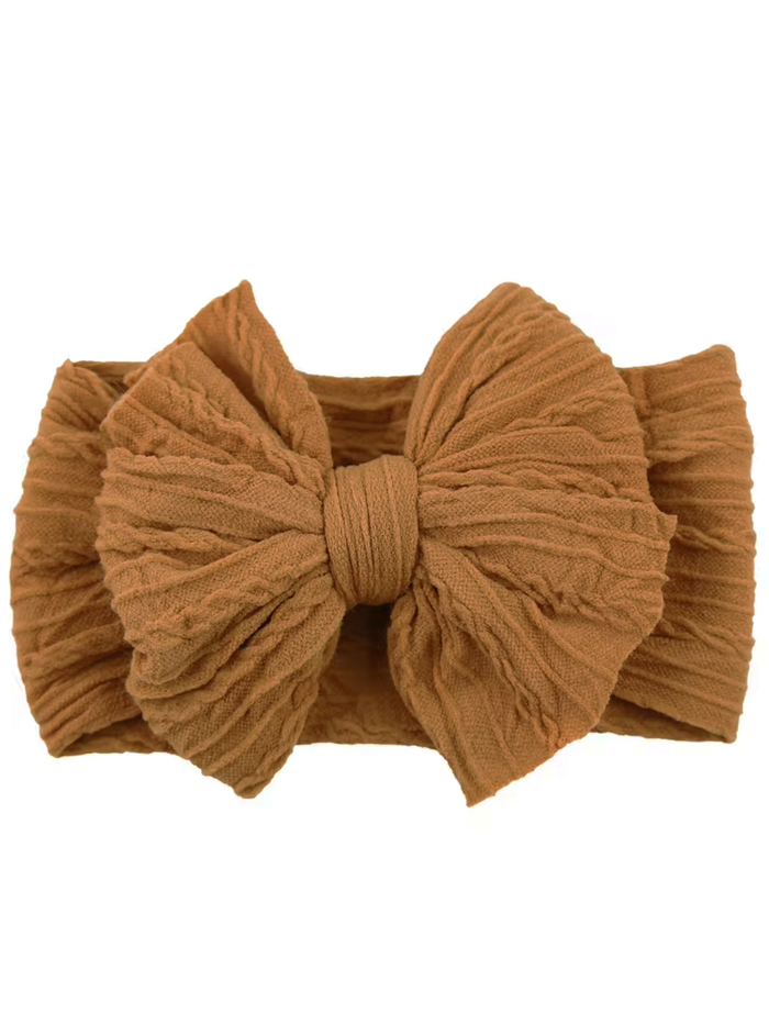 Cable Bow, Almond