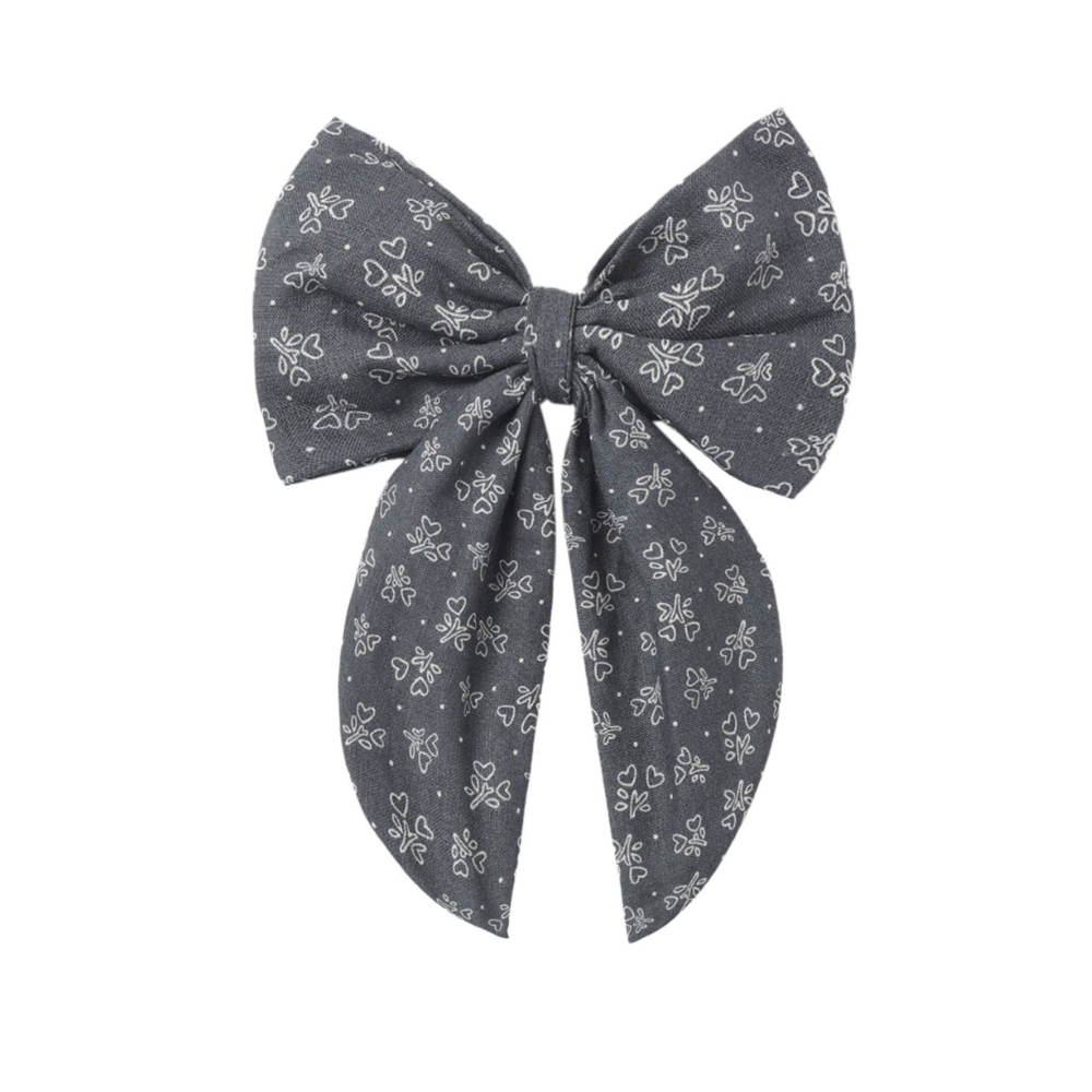 OVERSIZED BOW HEART DITSY