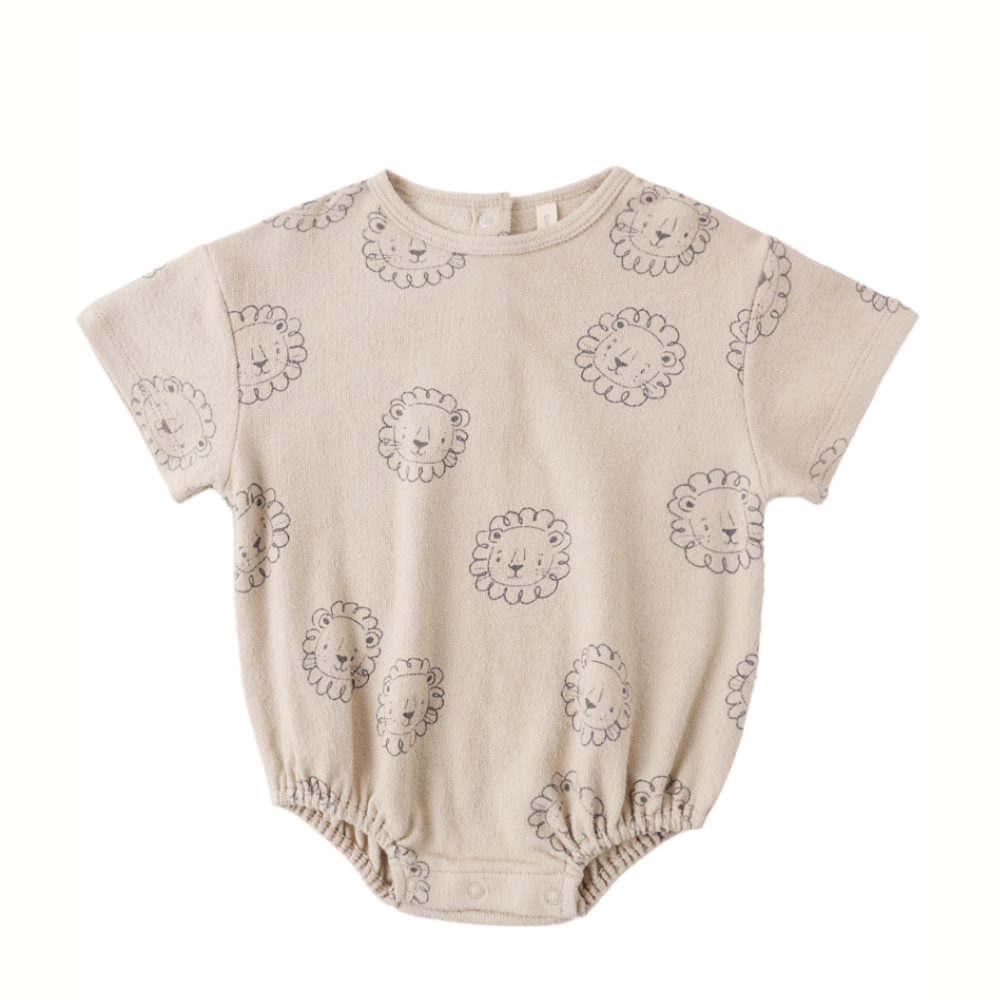 RELAXED SHORT SLEEVE BUBBLE ROMPER LION