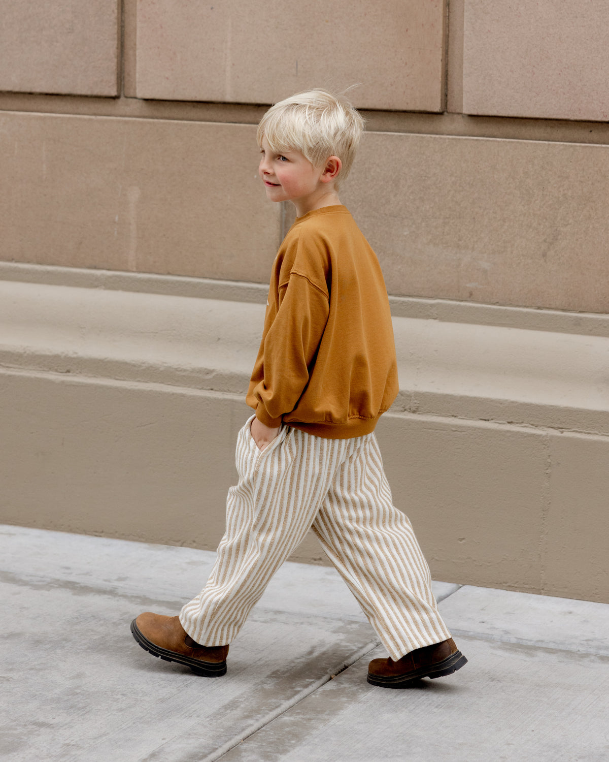Relaxed Sweatshirt || Super Star