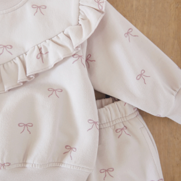 RUFFLE FLEECE SWEATSHIRT+SWEATPANTS || BOWS