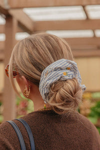 LEMON CHARM OVERSIZED SCRUNCHIE
