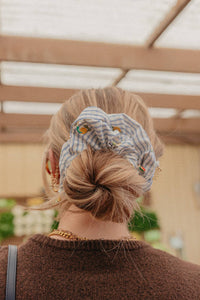 LEMON CHARM OVERSIZED SCRUNCHIE