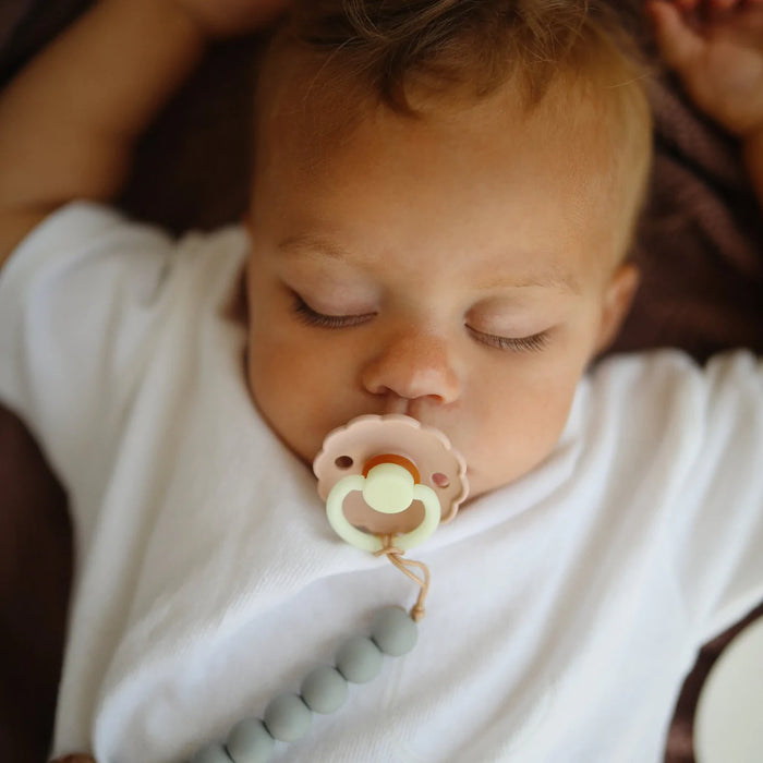 FRIGG Daisy Night Pacifier- Blush